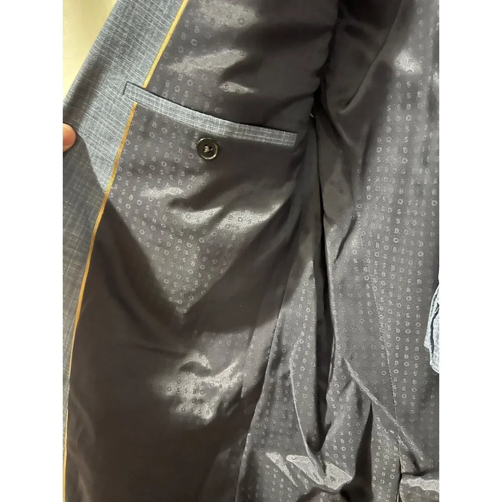 Hugo Boss Italian Wool Blue 2-Piece Suit - NWT Size 44L MSRP‎ $895